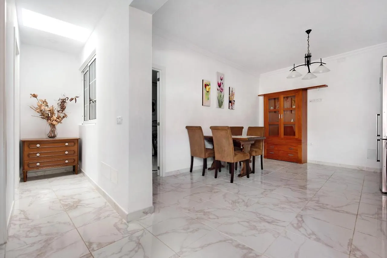 Willa Casa Auxilia Araya  0*, Araya (Tenerife)